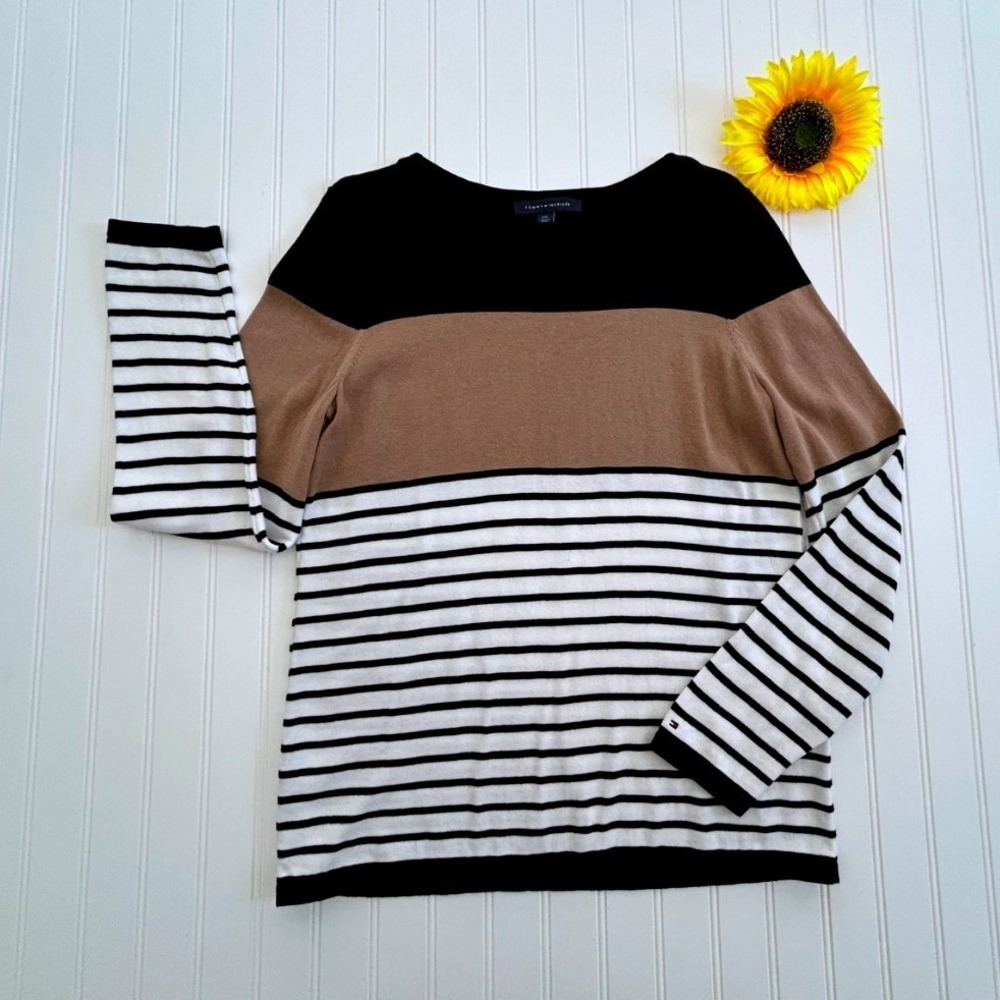 Tommy Hilfiger Sweater (L) Black Tan White Excellent Striped Colorblock Cotton